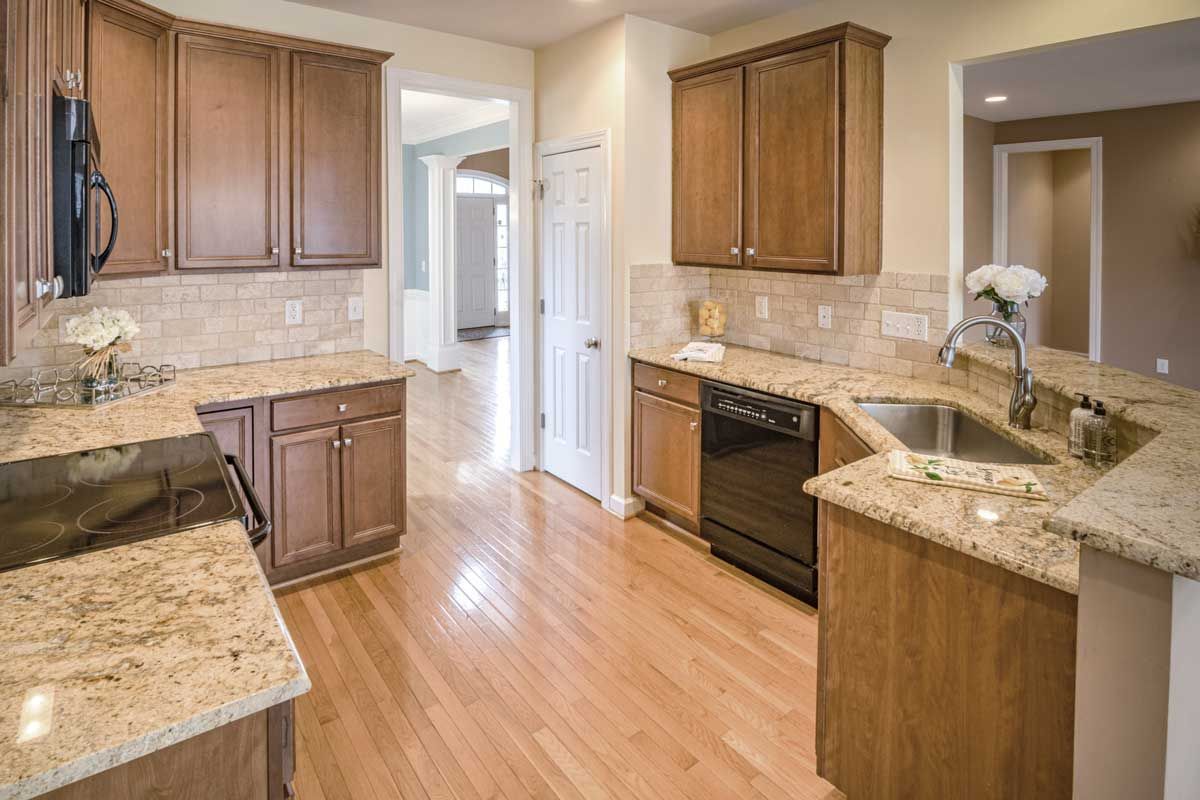 brown granite kitchen countertop example