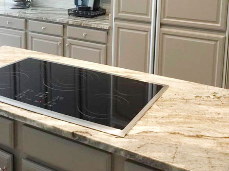 Marble cooktop with modern style design.